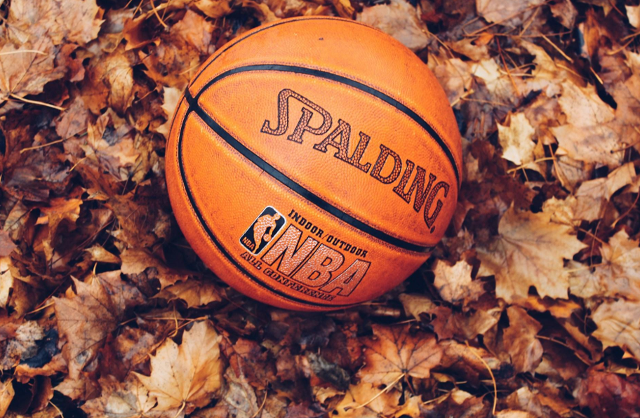 Ball on Leaves